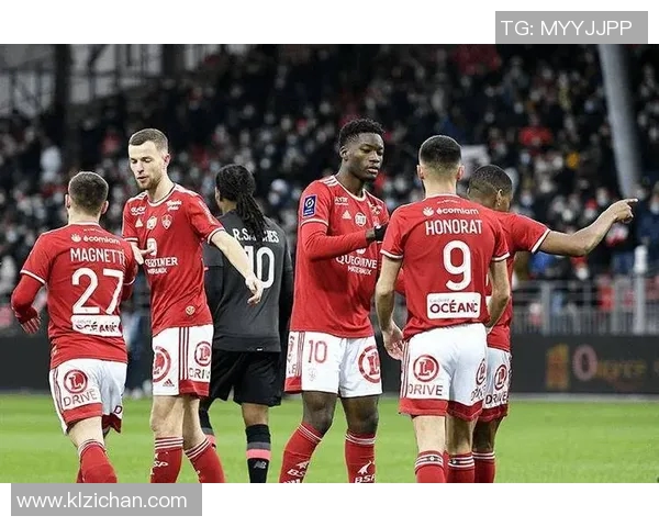 布雷斯特迎战克莱蒙争夺法甲积分榜关键战役的精彩对决